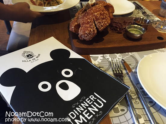 รีวิวร้าน Villa De Bear ทานอาหารในโรงงานหมี สไตล์ฮอลแลนด์ ถนนราชพฤกษ์