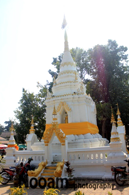 วัดพระธาตุศรีจอมทองวรวิหาร ตำบลบ้านหลวง อำเภอจอมทอง จังหวัดเชียงใหม่ พระธาตุประจำปีเกิด ปีชวด