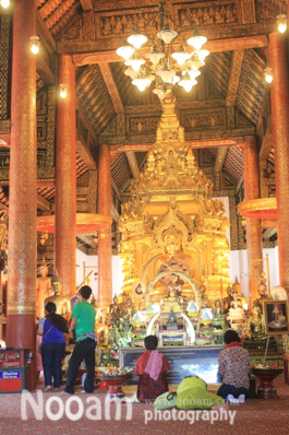 วัดพระธาตุศรีจอมทองวรวิหาร ตำบลบ้านหลวง อำเภอจอมทอง จังหวัดเชียงใหม่ พระธาตุประจำปีเกิด ปีชวด