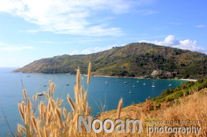 พาเที่ยวรอบหาดเมืองภูเก็ต ป่าตอง กะรน กะตะ จุดชมวิวสามอ่าวและ แหลมพรหมเทพ