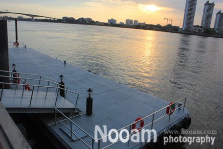 รีวิว Asiatique The Riverfront (เอเชียทีค เดอะ ริเวอร์ฟร้อนท์) แหล่งช๊อปปิ้งและร้านอาหารยามค่ำคืน ริมแม่น้ำเจ้าพระยา แถวถนนเจริญกรุง