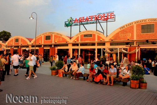 รีวิว Asiatique The Riverfront (เอเชียทีค เดอะ ริเวอร์ฟร้อนท์) แหล่งช๊อปปิ้งและร้านอาหารยามค่ำคืน ริมแม่น้ำเจ้าพระยา แถวถนนเจริญกรุง