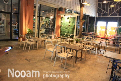 รีวิว ร้านอาหาร ลมโชย @ The Roof ร้านนั่งชิลล์ๆบนดาดฟ้า ลาดพร้าว48 บรรยากาศดี อาหารอร่อย มีดนตรีสด