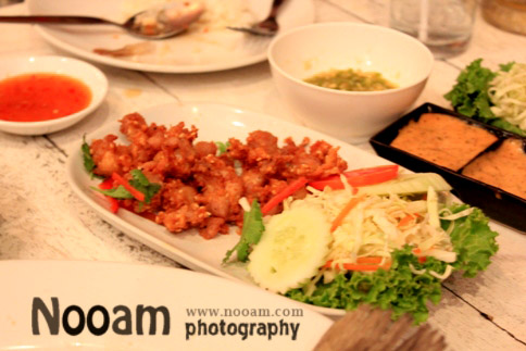 รีวิว ร้านอาหาร ลมโชย @ The Roof ร้านนั่งชิลล์ๆบนดาดฟ้า ลาดพร้าว48 บรรยากาศดี อาหารอร่อย มีดนตรีสด