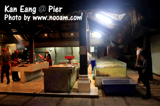 รีวิวร้าน กันเอง@pier (Kan Eang@Pier) อาหารทะเลสด บรรยากาศดี ดนตรีคลาสสิค อ่าวฉลอง ภูเก็ต