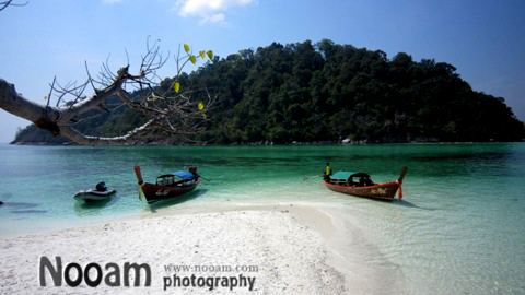 รีวิว เกาะหลีเป๊ะ เกาะแห่งความทรงจำ หาดทรายขาว บรรยากาศดี จังหวัดสตูล