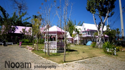 ร้านปายหวาน บ้านนมสด ร้านกาแฟ และ รีสอร์ท สีชมพูหวานๆ เมืองปาย แม่ฮ่องสอน 