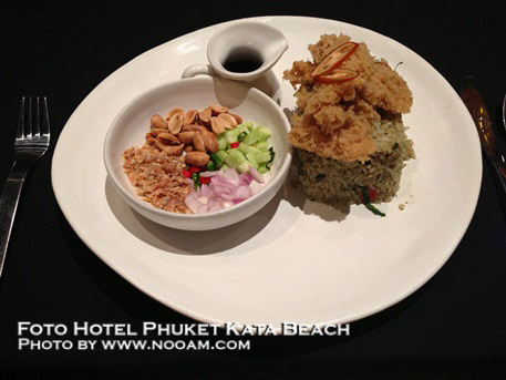 Tiffin Mama ร้านอาหารสุดโรแมนติก ชมวิวทะเล และพระอาทิตย์ตก ที่ Foto Hotel ภูเก็ต