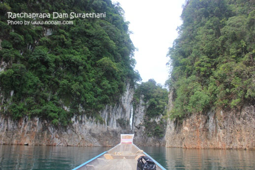 หลบหนีความวุ่นวายแล้วไปพักผ่อนกันที่ กุ้ยหลินเมืองไทย เขื่อนรัชชประภา อุทยานแห่งชาติเขาสก สุราษฎร์ธานี