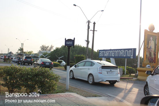 รีวิว สถานตากอากาศบางปู ชมนกนางนวลและทานอาหารที่ร้านศาลาสุขใจ