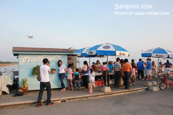 รีวิว สถานตากอากาศบางปู ชมนกนางนวลและทานอาหารที่ร้านศาลาสุขใจ