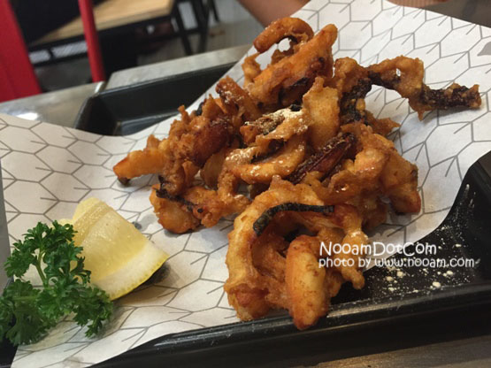 รีวิว ร้านบอนชอน ชิคเก้น(Bonchon chicken) ไก่ทอดสไตล์เกาหลี กรอบนอกนุ่มใน รสชาติดี