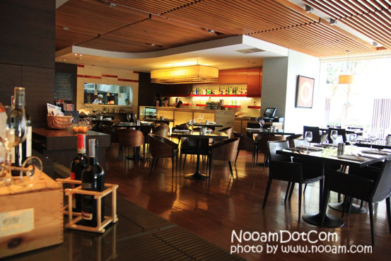 รีวิว ห้องอาหาร Momo Cafe @ Marriot Sathorn อิ่มอร่อย เมนูหรู ต้อนรับวาเลนไทน์