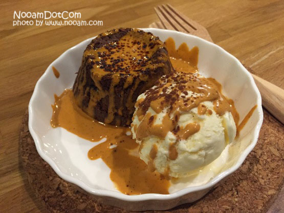 รีวิว Waft me ร้านกาแฟน่านั่งย่านแจ้งวัฒนะ ที่สามารถออกแบบวาฟเฟิลเองได้ นนทบุรี