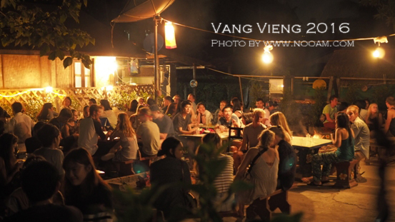 ปาร์ตี้สุดเหวี่ยง ที่ซากุระ บาร์ วังเวียง (Sagura Bar VangVieng) ไทย ฝรั่ง เกาหลี จัดเต็ม