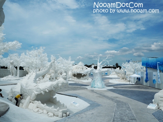 รีวิวเมืองหิมะ เมืองน้ำแข็ง บางละมุง-พัทยา พร้อมค่าเข้า (Frost Magical Ice Of Siam)