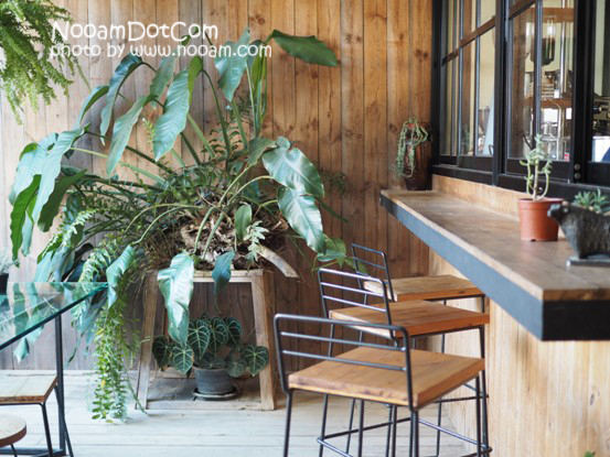 รีวิว The Birder s Lodge ร้านกาแฟเก๋ ถ่ายรูปสวยเหมาะกับเหล่าฮิปสเตอร์ แถมมีรีสอร์ทข้างในอีกด้วย ณ เขาใหญ่