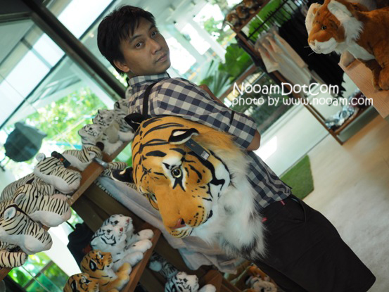 ไปกอดเสือกันที่ Tiger Park Pattaya กอดอุ่น หนุนสบาย บุฟเฟ่ต์อร่อย