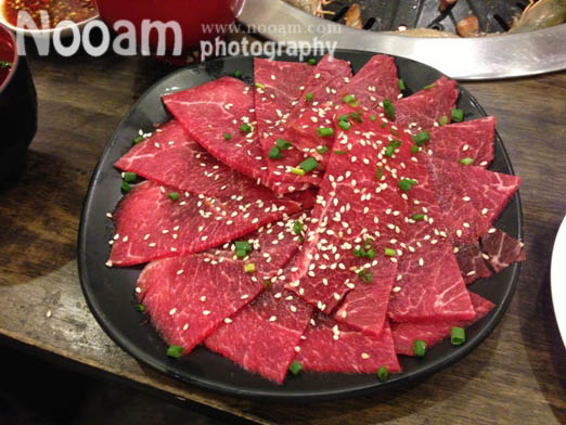 กูรูกิว ยากินิกุ - Guru Gyuu Yakiniku บุฟเฟ่ต์ปิ้งย่างชั้นดี น้ำจิ้มอร่อย พญาไท