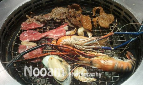 รีวิว ร้านนิกุยะ (Nikuya) บุฟเฟต์ปิ้งย่างสไตล์ญี่ปุ่น หมูเนื้อและกุ้งแม่น้ำตัวใหญ่ น้ำจิ้มซีฟู้ดรสเด็ดและหมูดำคุโรบุตะ
