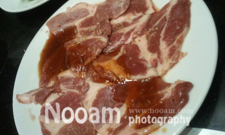 รีวิว ร้านนิกุยะ (Nikuya) บุฟเฟต์ปิ้งย่างสไตล์ญี่ปุ่น หมูเนื้อและกุ้งแม่น้ำตัวใหญ่ น้ำจิ้มซีฟู้ดรสเด็ดและหมูดำคุโรบุตะ