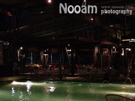 รีวิว ร้าน About Hip ร้านอาหารบรรยากาศดี ดนตรีเพราะ ริมคลองประปา ประชาชื่น