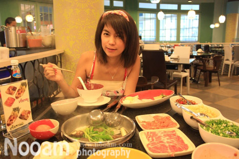 รีวิวร้านสุกี้-ชาบู สุดอร่อย ร้าน Mama do(มาม่า ดู) by เธอ พร้อมน้ำซุปและน้ำจิ้มสูตรเด็ดไม่เหมือนใคร