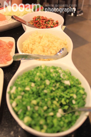 รีวิวร้านสุกี้-ชาบู สุดอร่อย ร้าน Mama do(มาม่า ดู) by เธอ พร้อมน้ำซุปและน้ำจิ้มสูตรเด็ดไม่เหมือนใคร