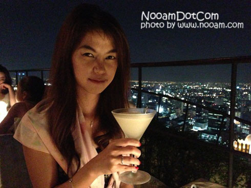 รีวิวร้าน Vertigo and Moon Bar โรแมนติก ใต้แสงดาว บนดาดฟ้าสูง โรงแรมบันยันทรี สาทร