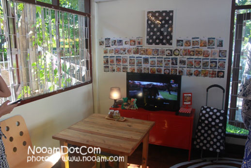 รีวิว ร้าน Debo Cafe and Room ก๋วยเตี๋ยวต้มยำอร่อยๆ เลือกท็อปปิ้งได้ตามใจ ที่ซอยหัวหิน 37