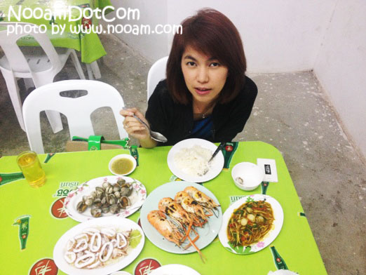 รีวิว ร้านชาญซีฟู๊ด อาหารทะเลสดอร่อย ราคาไม่แพง อยู่บนถนนราชพฤกษ์ นนทบุรี