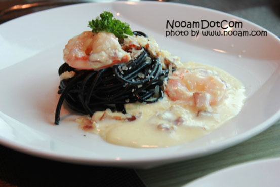 พาชิม บุฟเฟ่ต์นานาชาติอร่อยๆที่ห้องอาหาร The Square โรงแรม โนโวเทล แพลตตินั่ม ประตูน้ำ ( Novotel Platinum Pratunam)