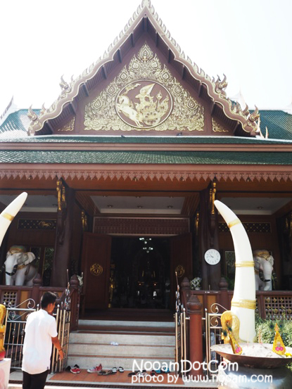 รีวิว ขึ้นบันได 3790 ขั้น นมัสการรอยพระพุทธบาท ที่เขาวงพระจันทร์ จังหวัดลพบุรี