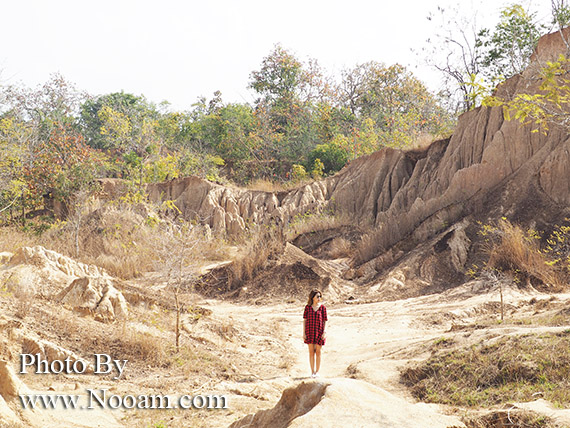 รีวิวเสาดินนาน้อย หรือ ฮ่อมจ๊อม ใกล้ๆคอกเสืออุทยานแห่งชาติศรีน่าน ที่เที่ยวจังหวัดน่าน