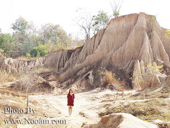 รีวิวเสาดินนาน้อย หรือ ฮ่อมจ๊อม ใกล้ๆคอกเสืออุทยานแห่งชาติศรีน่าน ที่เที่ยวจังหวัดน่าน