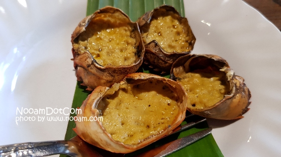 ร้าน อองตองข้าวซอย (OngTong Khaosoi) ร้านอาหารเหนือ ย่านอารีย์