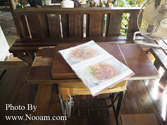 รีวิว ร้าน จิบแฟ แช่น้ำ บ้านภาคิน ห้วยยื่น คาเฟ่น่ารัก นั่งเอาเท้าจุ่มน้ำเพลินๆ ริมธารน้ำใส จังหวัดน่าน