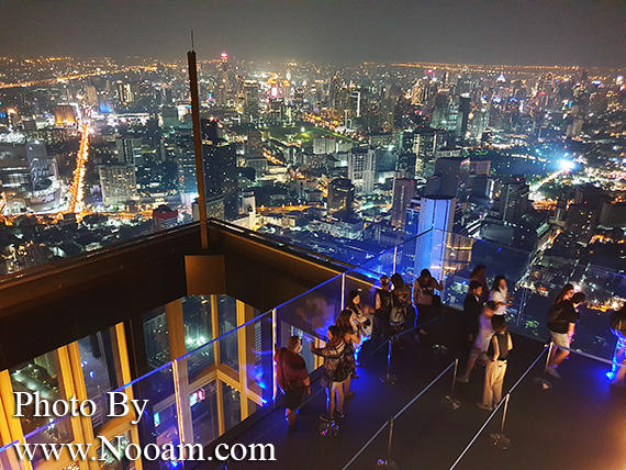 รีวิว สกายวอล์ค ที่ตึกคิงพาวเวอร์ มหานคร ชมวิวกรุงเทพ เดินบนกระจกใส ไม่น่ากลัวอย่างที่คิด